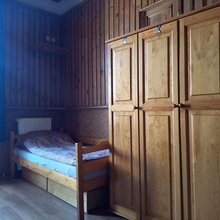 Pokoj 4 Osobowy W Centrum Gdanska Z Aneksem Kuchennym Rooms To Let Экстерьер фото